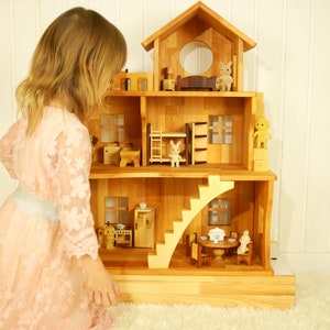 Wooden Dollhouse Kit Kids Gifts Birthday Dollhouse with Red wood furniture Alder wood Dollhouse 1:16 Scale Montessori waldorf toy