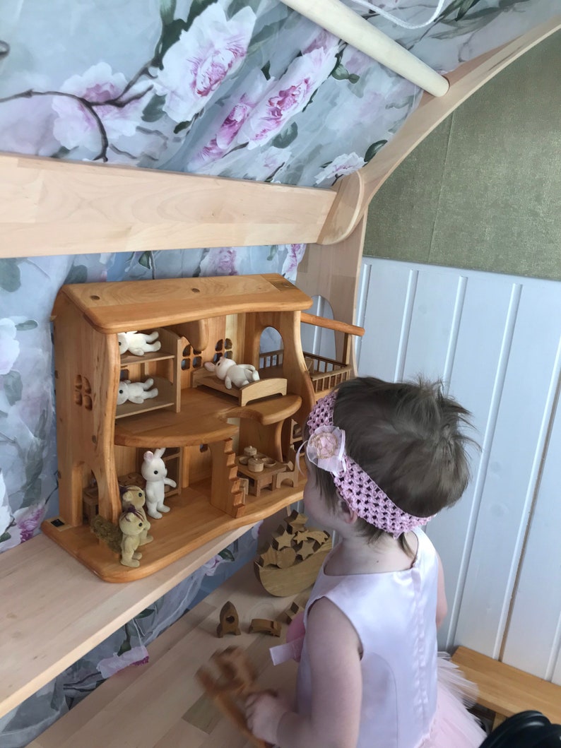 Puppenhaus 1:24 Weihnachten Kinder Geschenk Nichte Geschenk Erlenholz Puppenhaus Holz Personalisieren Puppenhaus Bausatz Montessori Waldorf Bild 5