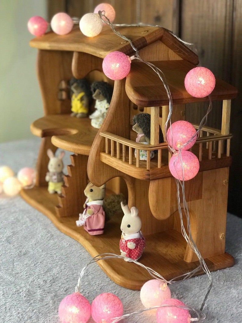 Puppenhaus 1:24 Weihnachten Kinder Geschenk Nichte Geschenk Erlenholz Puppenhaus Holz Personalisieren Puppenhaus Bausatz Montessori Waldorf Bild 7