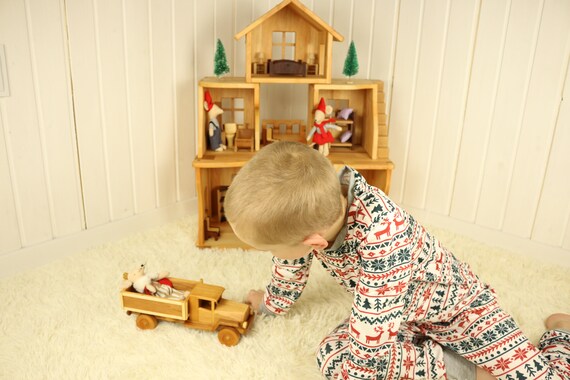 Wooden Kids Doll House All in 1 With Furniture & Staircase Best Dolls  Role play