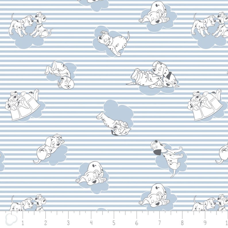 15 Pieces Camelot Fabrics 101 Dalmatians Fat Quarter Bundle Quilt Fabric Precut Fabric Cotton Fabric