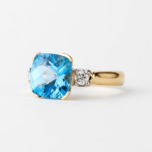 Blue Topaz and Diamond Ring Gold 14k, Cushion Cut Blue Topaz Ring, Cocktail Ring image 4