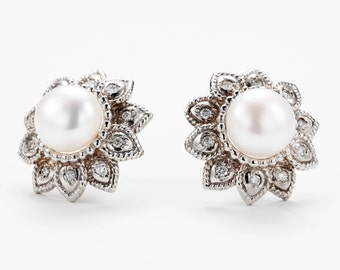 Vintage Diamond and Pearl Earrings 14k, Flower Pearl Earrings, Diamond Studs, Vintage Earrings