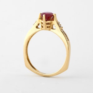 Vintage Ruby and Diamond Solitaire Ring Gold 14k, Yellow Gold Red Ruby Ring, Vintage Jewelry