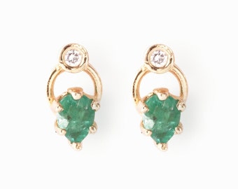 Diamond Earrings Gold, Emerald Earrings 14k, Green Earrings, Diamond Studs, Dainty Emeralds Studs, 14k Gold Earrings, Unique Gift for her