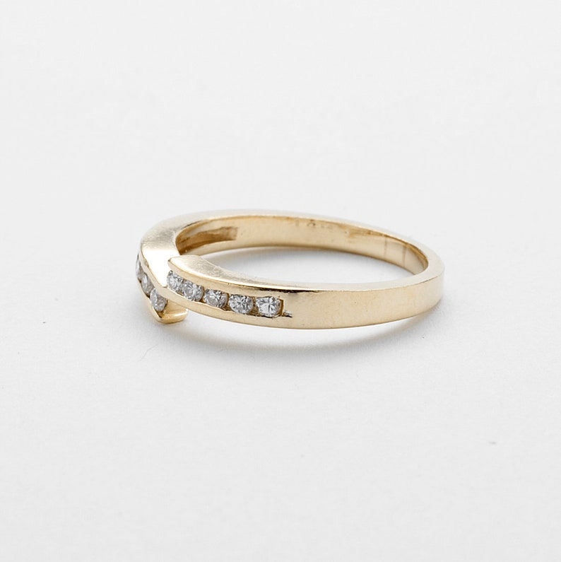 Vintage Diamond Wedding Band Gold 14k, Stackable Semi Eternity Yellow Gold image 2