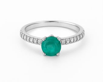 Vintage Emerald and Diamond Solitaire Ring Gold 14k, White Gold Green Emerald Ring, Vintage Jewelry