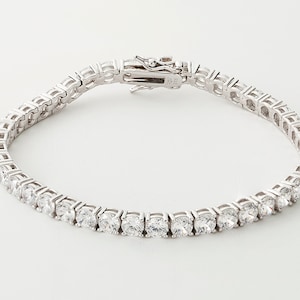 Diamond Tennis Bracelet, Silver Tennis Bracelet, White Gold Classic Tennis Bracelet, Silver Bracelet, Cz Tennis Bracelet, Gift For her
