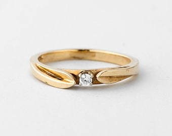 Vintage Dainty Diamond Solitaire Ring Gold 10k, Yellow Gold Diamond Ring, Vintage Jewelry