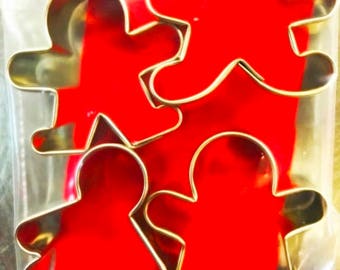M Gingerbread Men 4 Body Types Cutter Set