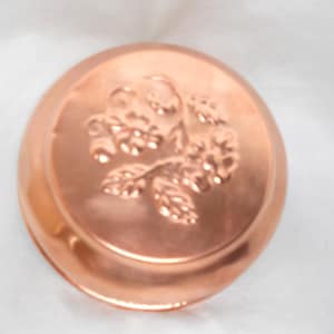 Vintage Copper Mold, Corbin Sweden 1 Liter floral bottom decorative,