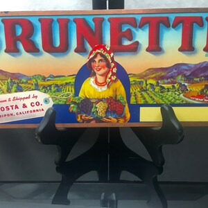 Brunette Grapes Fruit Label from Calif mounted in glass and copper edged