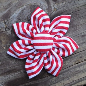Flower hair clip, flower hair accessories, hair flower clip, hair flower accessories, Christmas hair accessory, holiday hair accessory