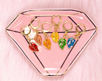 Enamel Leaf Planner Charm - Planner Accessories, Travelers Notebook Charm