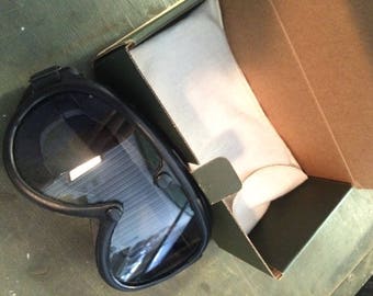 New-Issue Military Sand, Wind and Dust Goggles