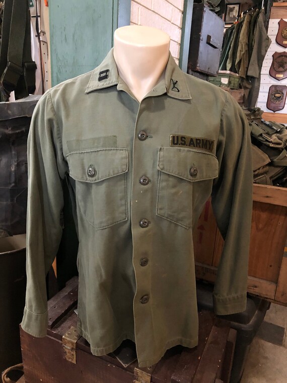 Vintage OG 107 Shirt Size Large