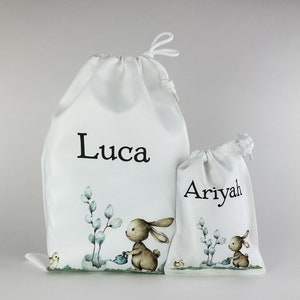 Personalisierte Ostergeschenktasche - Ostereiersack - Osterhasen-Leckerei-Tasche - Eiersuche-Tasche/Korb - Osterblumen