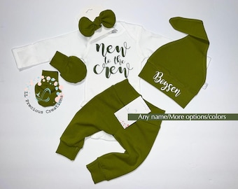Personalized Baby Gift New to the Crew ANY SOLID color Coming Home Gender Neutral Outfit Newborn Baby Girl Boy Outfit Baby Shower Gift