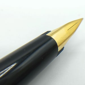 Montblanc Fountain Pen F Nib Used Excellent T0413