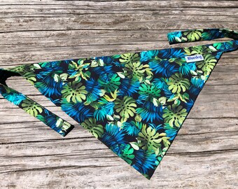 Mini monstera print dog bandana