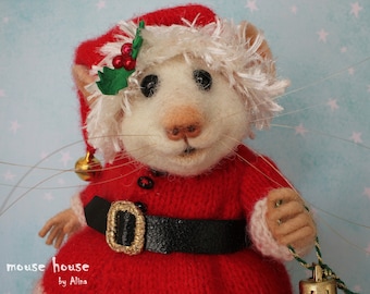 Santa Mouse, Christmas Decoration, Needle Felted Animal, Soft Sculpture