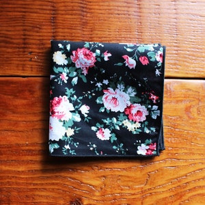 Black Floral Pocket Square for Men | 10&quot; x 10&quot; Men&#39;s Cotton Flower Pattern Handkerchief - Wedding Pocket Square, Matching Pocket Square
