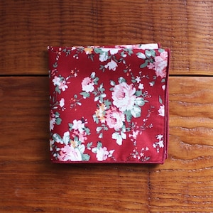 Burgundy Floral Pocket Square: Men&#39;s Cotton Handkerchief - Wedding Attire