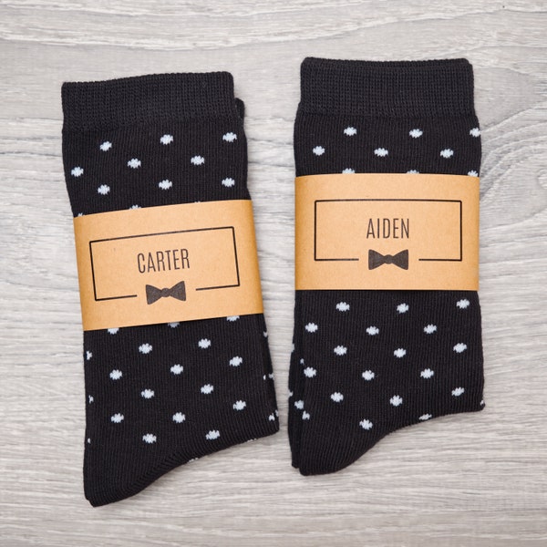 Chaussettes de mariage pour enfants | Chaussettes noires à pois personnalisées pour le cadeau du porteur de bague | Chaussettes pour tout-petits, chaussettes pour garçons, chaussettes porte-anneau noir