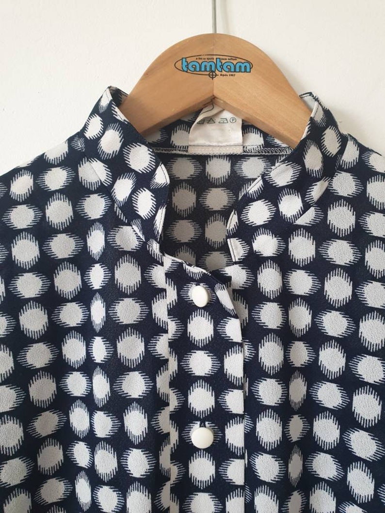 Vintage blouse 80s navy blue and white polka collar mao puffy shoulders polka dots navy blue blouse L40