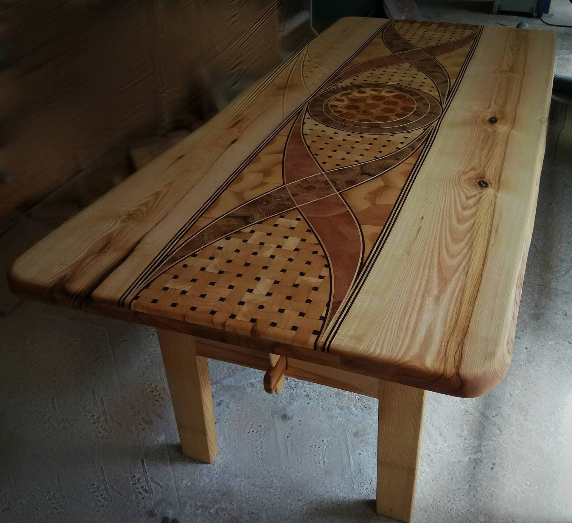 Nueva mesa de comedor de borde en vivo única | Etsy