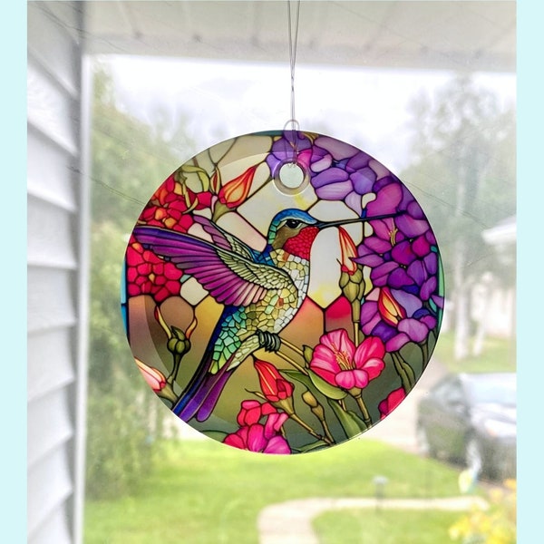 Hummingbird Sun Catcher / Tree Ornament - 3" Round Glass