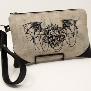 Gothic Skull Clutch Purse, Wristlet, Gift for daughter, sister, girlfriend,
