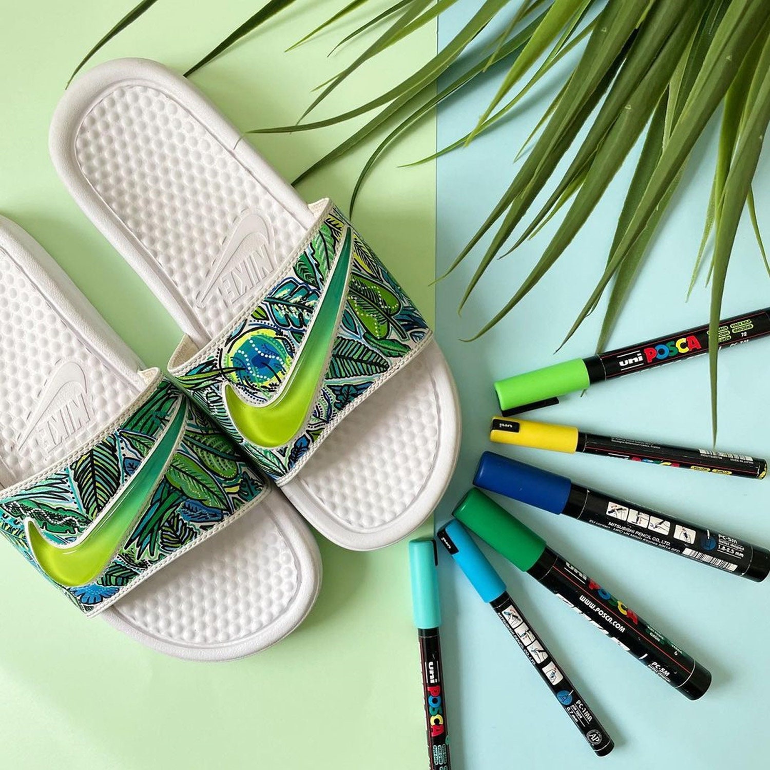 Nike jelly sales slides