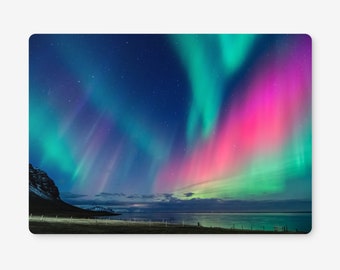 Wooden Cork Placemats featuring the Northern Lights in Iceland.  Dinner Placemats in sets of 2, 4 or 6.