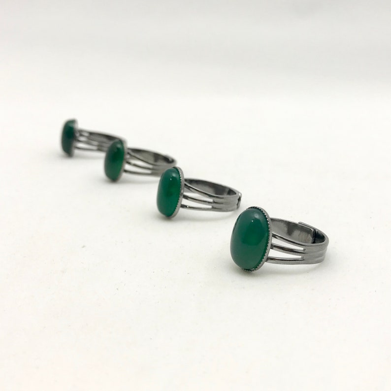 Gunmetal and Green Agate Ring 14x10 Oval Cabochon Adjustable