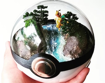 Fanart DRAGONITE (groot 5,5 inch) Pokeball-dioramaterrarium