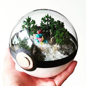 CROCONAW (Large 5.5inch) Pokeball Diorama Terrarium