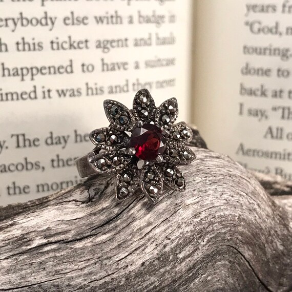Glamour Ring Antique Style Statement Ring, Garnet… - image 1