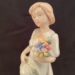 Porcelain Girl with Flowers Holding Her Hat Figurine, Vintage Girl Statue Sculpture, Little Girl Statue, Fine Porcelain Sculpture Figurines