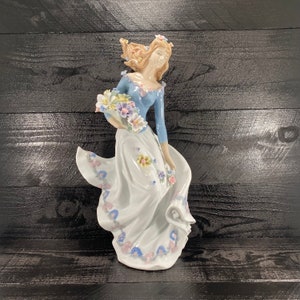 Fine Porcelain Figurine Midcentury Modern Woman with Child Fine Art Sculpture, 1980&#39;s, Mother and Child,