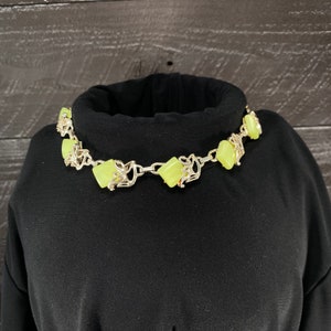 Choker Collar Necklace with Lemon Yellow Stones Set in Silver Tone, Statement Necklace, Costume Jewelry Unique Neck Décor