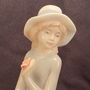 Vintage Porcelain Figurine, Sitting Girl with Basket of Flowers, Lladro Replica Statue