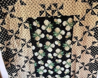 Scattered Pinwheels Quilt, Floral Center,  Professional Quilting, Hand Made,
