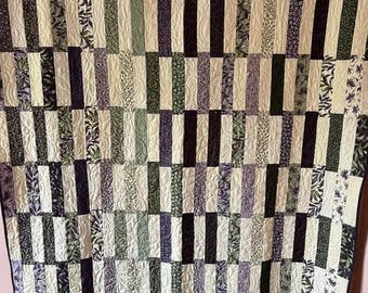 Black & White Piano-Key Quilt, Homemade, Hand Finished Binding, Professional Quilting, All cotton, Blends Everywhere