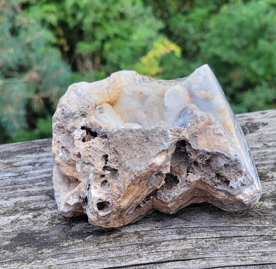 Polished Missouri Lace Agate Section: Druzy Quartz Crystals - Etsy