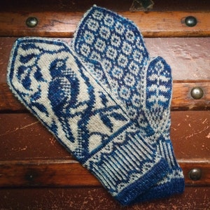 PDF Knitting Pattern - Songbird Mittens