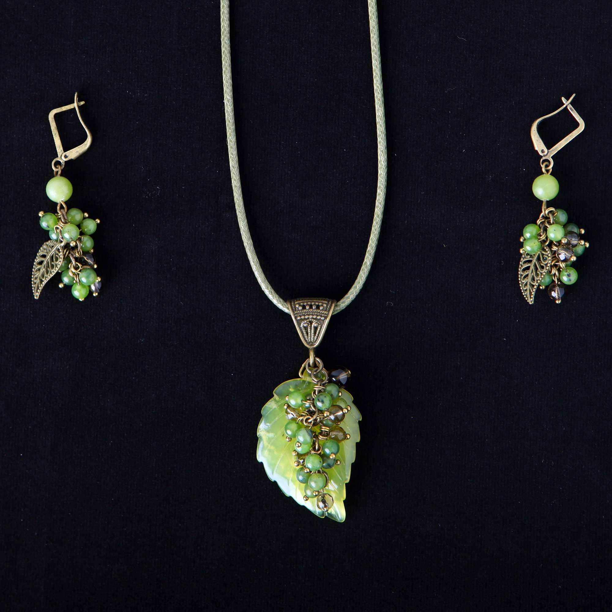 Genuine jade jewelry Leaf necklace and earring set Druid Etsy