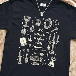 Secondhand-Shirt: Ich bin lieber im Secondhandladen, Hexenzubehör-T-Shirt, Vintage-Gothic-T-Shirt