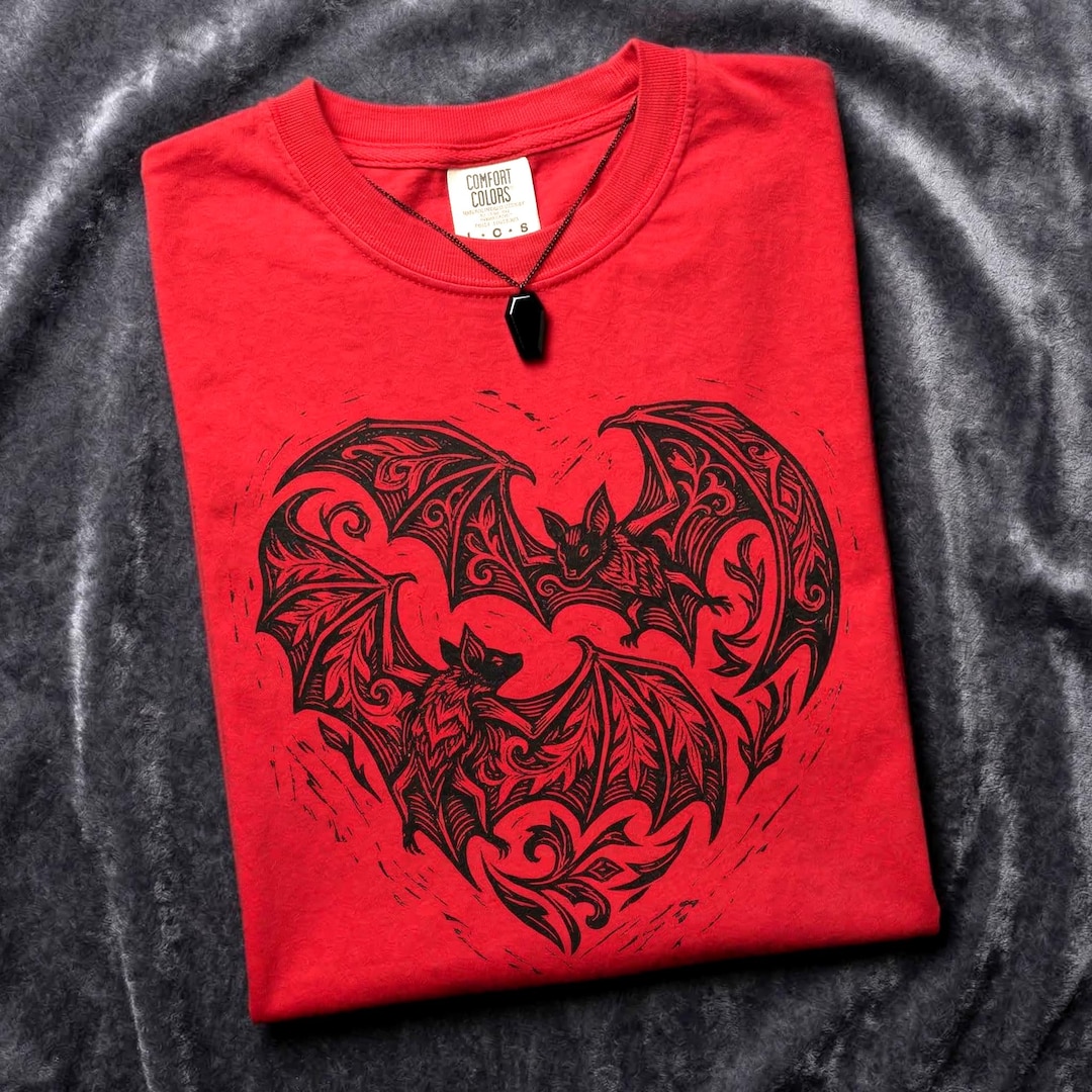 Vampire Bat Heart T-shirt: Linocut Gothic Heart Crewneck | Dark Romance Gift | Spooky Love Tee - Etsy