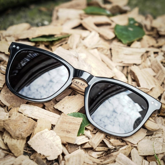 square wayfarer sunglasses